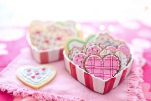 caja corazones rosas